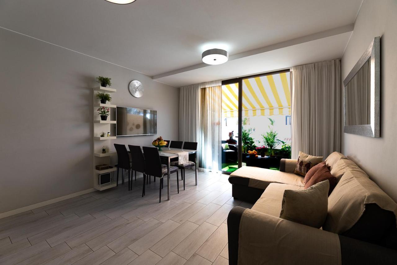 Beautiful Duplex In 3 Minutes Walking To The Beach In Playa De Las Americas Экстерьер фото